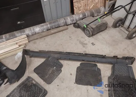 2008 Buick Lacrosse Cx z USA, uszkodzony, nr VIN 2G4WC582581369839